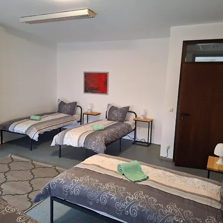 Gaestezimmer 2 Apartment